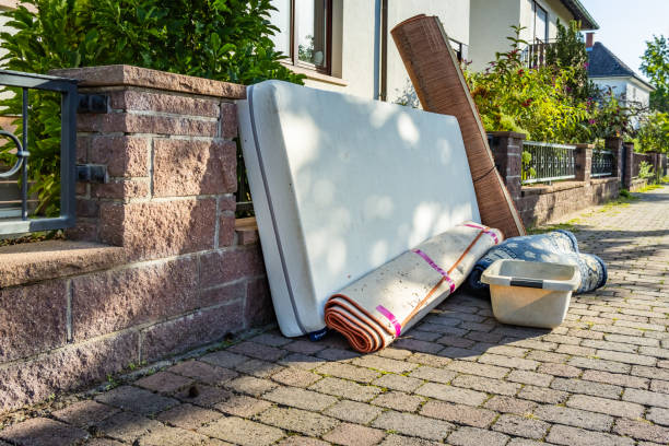 Best Commercial Cleanout Services  in Bellport, NY